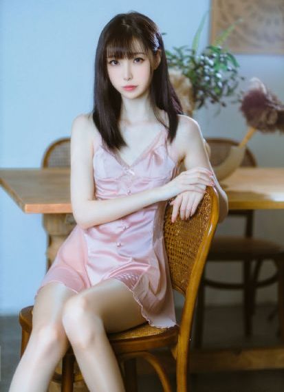 热门短剧全集免费_十万网红美女美酱