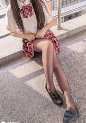 啦啦啦高清在线观看www_超清动漫在线观看